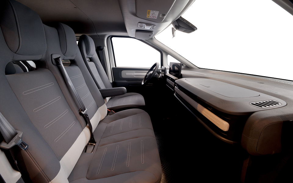 שלושה מושבים רכב מקסוס